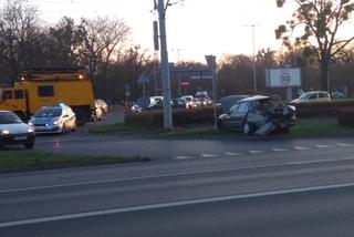 Kolizja tramwaju z samochodem ul. Czerwona Droga