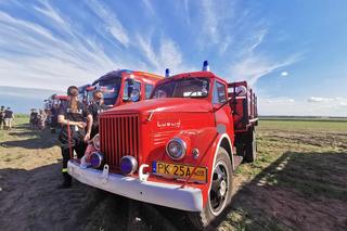 Piękne strażackie wozy zaparkowały w Sieroszewicach