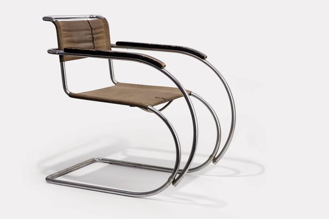 Fotel MR 534, proj. Ludwig Mies van der Rohe, 1927-1932