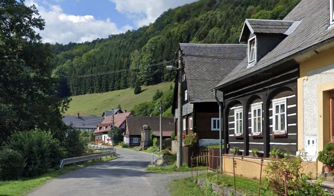 Zobaczcie te zdjęcia. Ta wioska istnieje naprawdę, jest tuż przy polskiej granicy 
