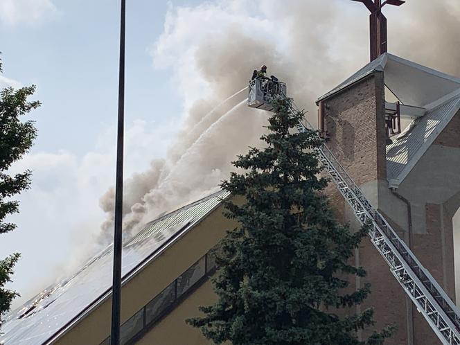 Kościół św. Floriana w Sosnowcu w ogniu