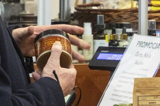 Kupił zioła bo powąchał