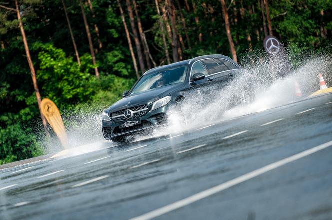 Mercedes-Benz Safety Experience 2019