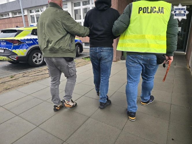 Brutalny atak w Częstochowie. Użyli maczety i noża. Policja rozbiła grupę pseudokibiców.