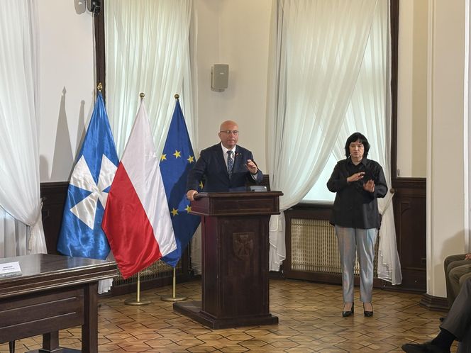 Władysław Kosiniak-Kamysz podpisał list intencyjny dotyczący relokacji wojsk w Rzeszowie