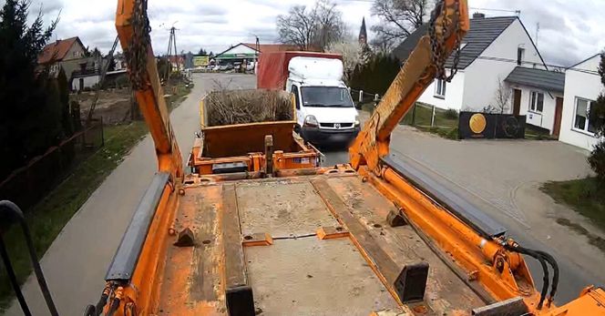 O krok od tragedii na pasach w Łochowie pod Bydgoszczą. Policja ujawniła materiał