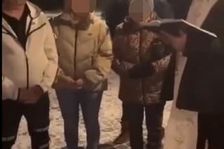 Chrzest Maybacha na Podlasiu. Ksiądz majtał kropidłem jak szalony