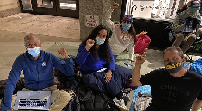 Niezbędni, ale wykluczeni protestują na Manhattanie