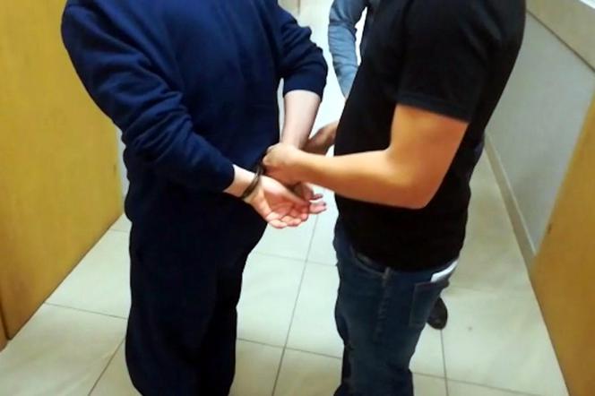Wybuch w pasażu handlowym przy Warszawskiej. Zatrzymanie sprawców [ZDJĘCIA]