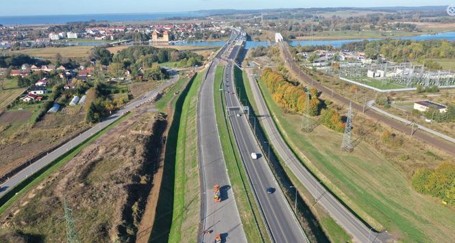 Budowa dwóch odcinków S3 między Świnoujściem i Troszynem. Nowe zdjęcia 