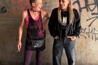 Pierwsza miłość. Dominika (Aneta Zając), Karma (Monika Dawidziuk)