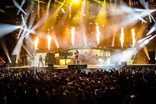 Guns N' Roses zadebiutowali na żywo z Perhaps! Tak brzmi nowy kawałek w wersji live