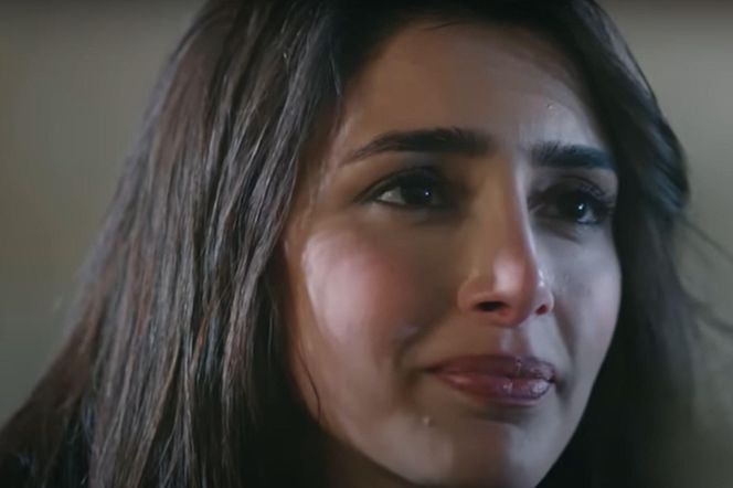 Duygu wyzna Aliemu, że go kocha. Ten odwzajemni się tym samym! 