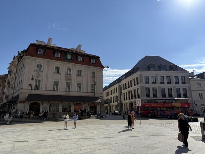 Biurowiec Plac Zamkowy w Warszawie