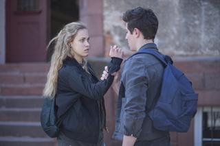 Znaki odc. 3. Agata Paszke (Helena Englert), Radosław (Jasper Sołtysiewicz) - chłopak Agaty