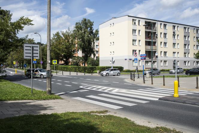 Skrzyżowanie ul. Pawińskiego i Korotyńskiego