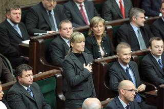 DLA NIEGO RZUCA POLITYKĘ.