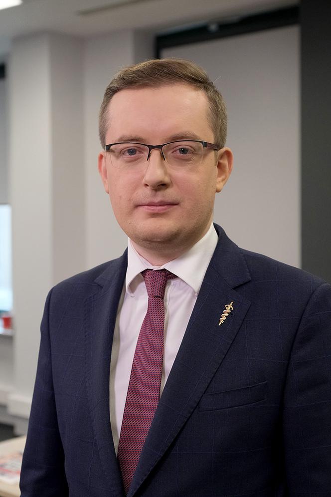 Robert Winnicki gniew wiernych zmiecie biskupów Super Express