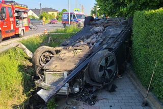 Wypadek dwóch aut pod Kielcami. Wśród rannych są dzieci!