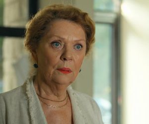 	Barwy szczęścia odc. 3122. Józefina Rawiczowa (Elżbieta Jarosik)