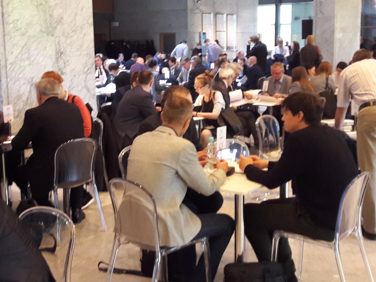 Mieszkanie Plus: producenci wyrobów budowlanych i architekci na… giełdzie