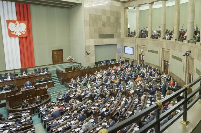 Polacy dali wyraźny sygnał rządowi. Nie jest dobrze