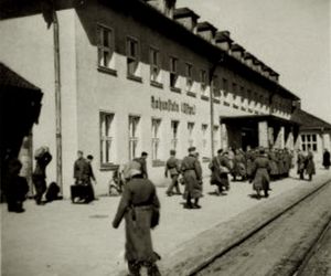 Niezwykła metamorfoza dworca w Olsztynku. Od hitlerowskiego obiektu po stację kulturalną. Tak się zmieniał