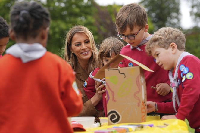 Pierwsza Dama USA w Windsorze spotkała się z królową Kamilą i księżną Kate