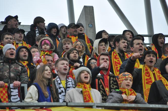 Korona Kielce - Pogoń Szczecin. Zobacz zdjęcia z trybun Suzuki Areny