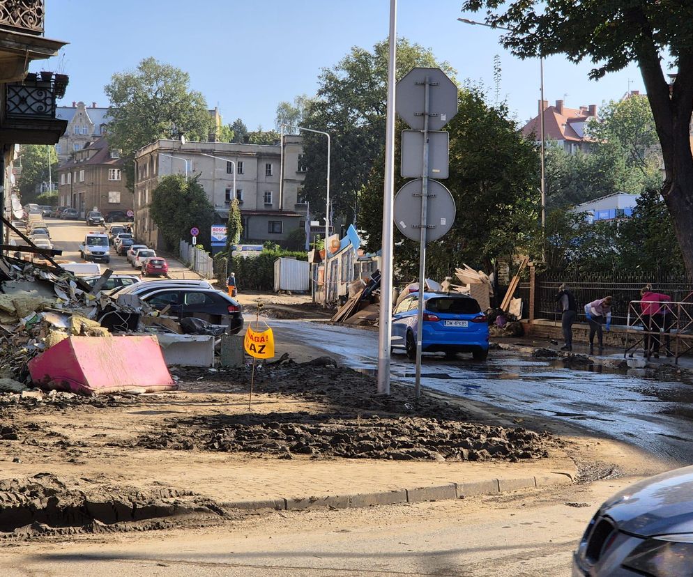 Pierwszy transport darów dla powodzian od Caritas Diecezji Siedleckiej trafił do Nysy i Kłodzka