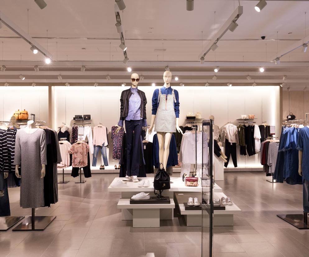 H&M zamyka 240 sklepów
