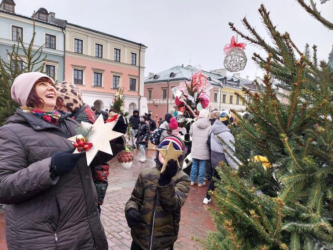  Zamojskie przedszkola i szkoły dekorowały choinki