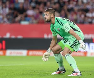 Górnik Zabrze - Termalica Nieciecza. Niesamowita atmosfera na Arenie Zabrze! Kibice Górnika dopingują swoją drużynę