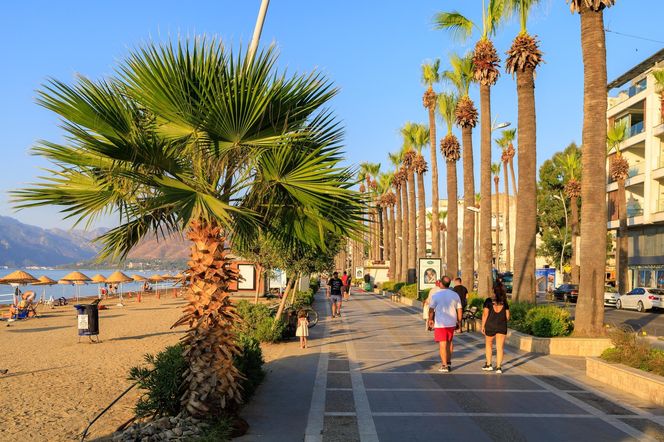 Marmaris – miasto portowe i kurort w Turcji