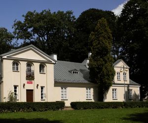 4. Przysucha (258. miejsce w Polsce wśród miast powiatowych) - zamożność per capita 2024: 4718,69 zł