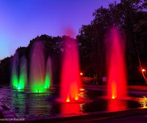 Park Planty przy fontannie pełen dzwięków. Koncert Muzyczny Białystok 