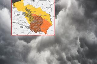 Ciemne chmury już nad Krakowem. IMGW wydało alerty przed burzami z gradem