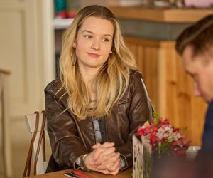 	Na Wspólnej odc. 4062. Darek Żbik (Michał Mikołajczak), Kasia (Julia Chatys)