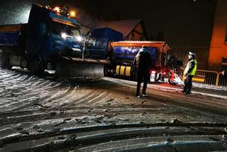 Wypadek cysterny na DK91 w Kłomnicach