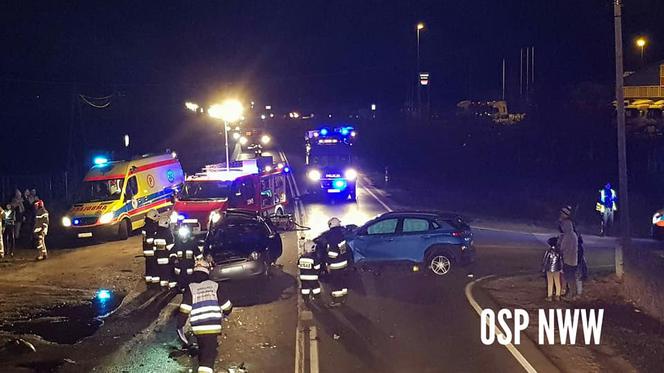 Groźny wypadek w Januszkowie! Dwie osoby trafiły do szpitala! [ZDJĘCIA]