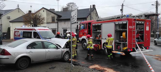 Zelów: KOSZMARNY wypadek w centrum!