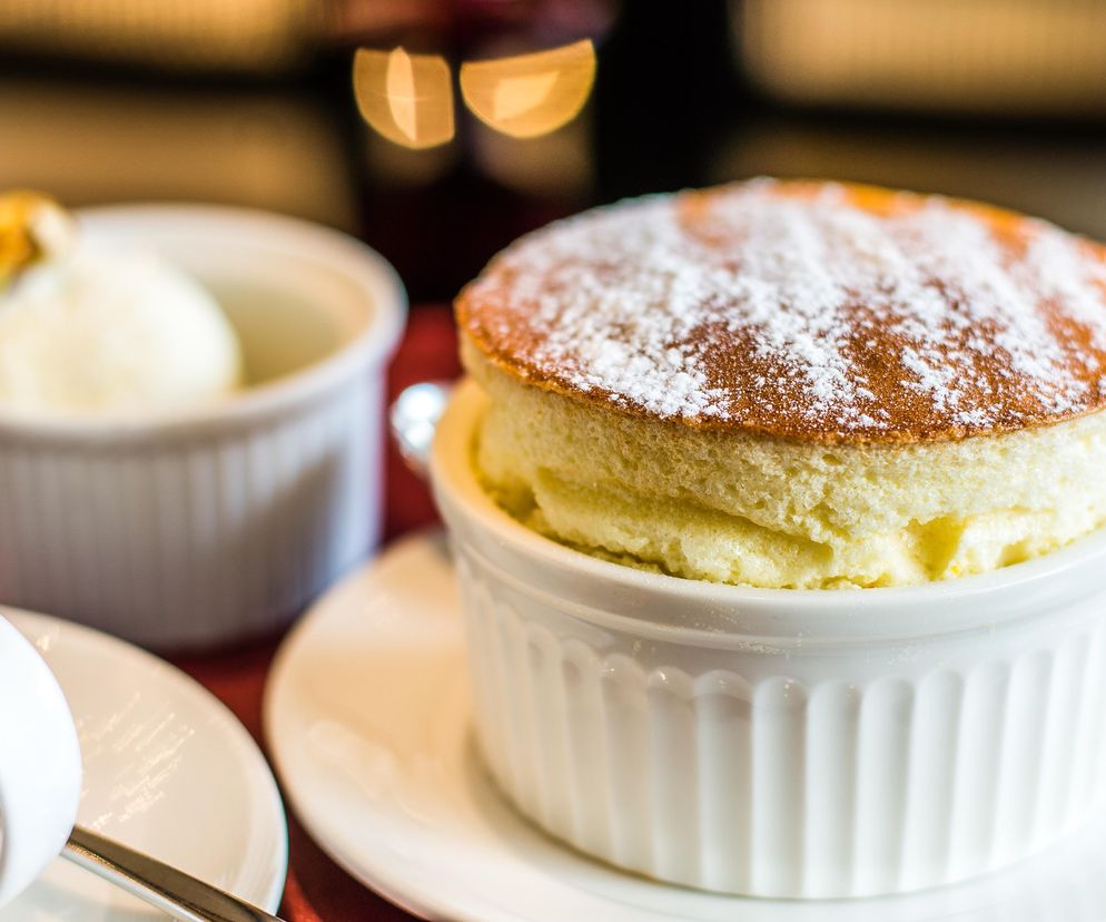 Ciasto jogurtowa pianka dosłownie rozpływa się w ustach. Zniknie w zaledwie kilka chwil