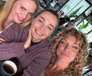 Przyjaciółki, 26 sezon. Inga (Małgorzata Socha), Patrycja (Joanna Liszowska) Anka (Magdalena Stużyńska)