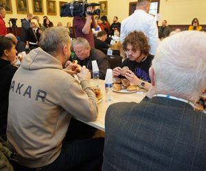 Mistrzostwa Poznania w jedzeniu pączków na czas