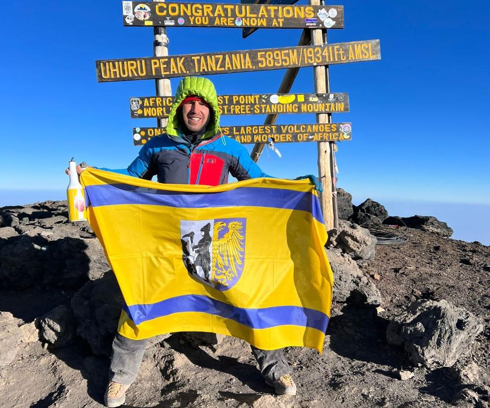 Krzysztof Drabik z Bytomia, żonglując wszedł na Kilimandżaro
