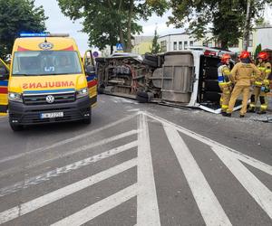 Wypadek w Lubrańcu. Wiele osób rannych po zderzeniu busa i osobówki 