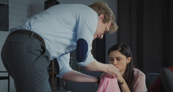 M jak miłość odc. 1879. Radek (Philippe Tłokiński), Iza (Adriana Kalska)