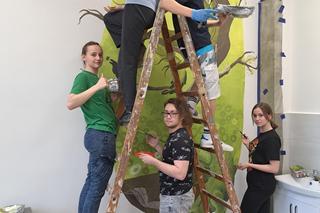 Mural w Pedagogicznej Bibliotece Wojewódzkiej w Nowym Sączu