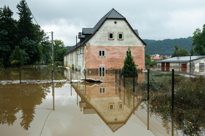 Wleń zalała największa woda w historii. Fala była większa niż w 1997 roku