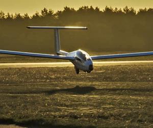  Mistrzostwa Świata w Akrobacji Szybowcowej. Rywalizacja najlepszych pilotów 